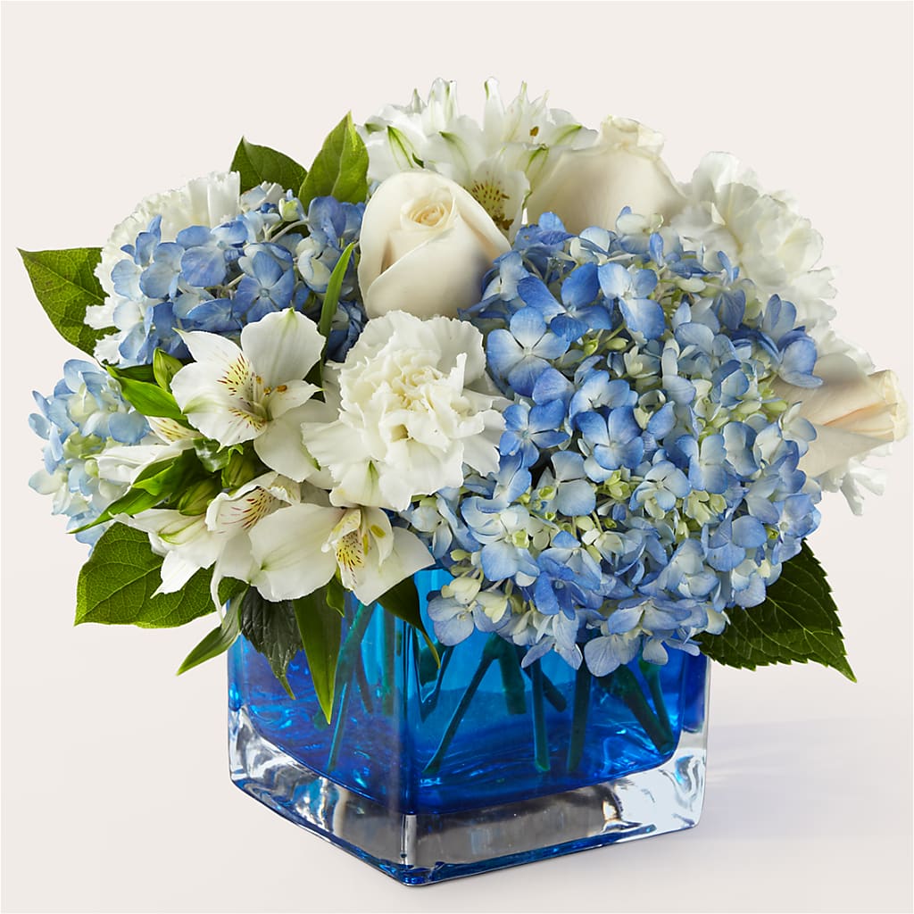Soothing Waters Bouquet – TOWN CENTER FLORIST & GIFTS INC, Orlando FL