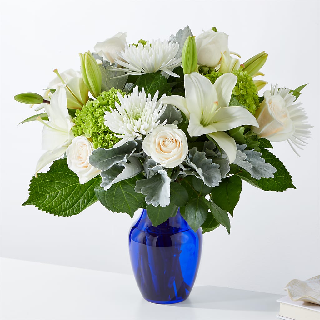 Snowy Dreams Bouquet – TOWN CENTER FLORIST & GIFTS INC, Orlando FL