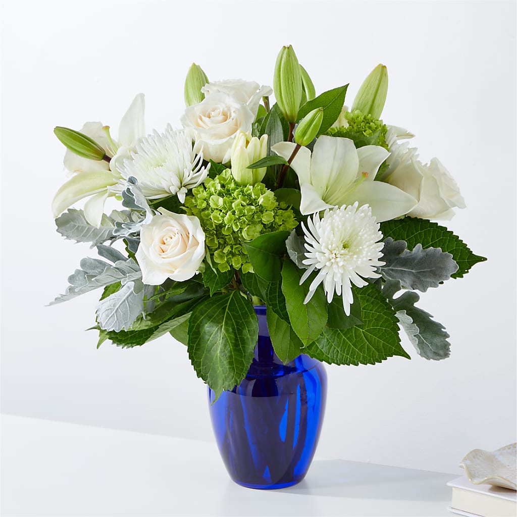 Snowy Dreams Bouquet – TOWN CENTER FLORIST & GIFTS INC, Orlando FL
