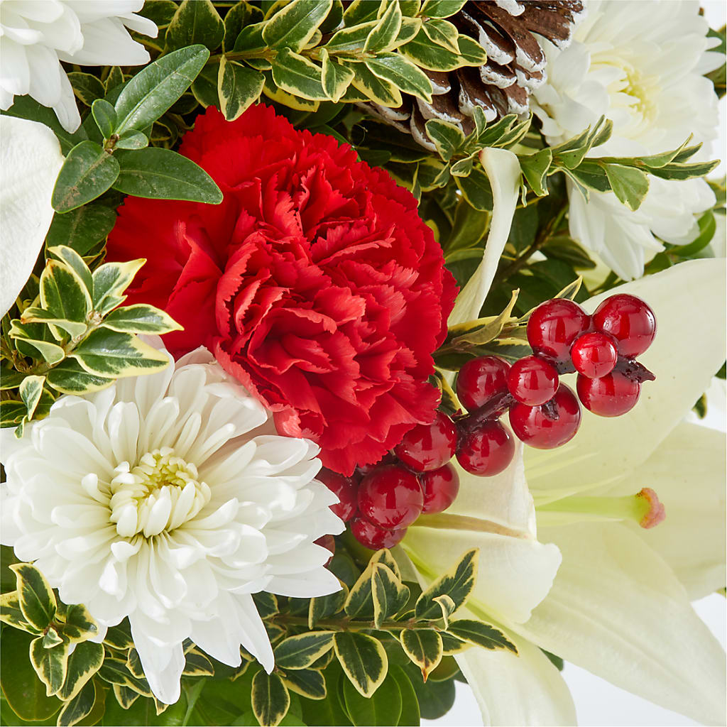 Festive Moments Tree – TOWN CENTER FLORIST & GIFTS INC, Orlando FL