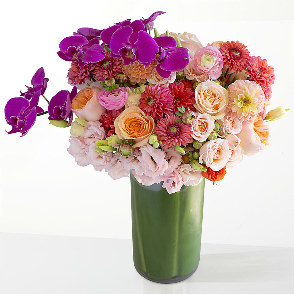 The Leading Lady – TOWN CENTER FLORIST & GIFTS INC, Orlando FL