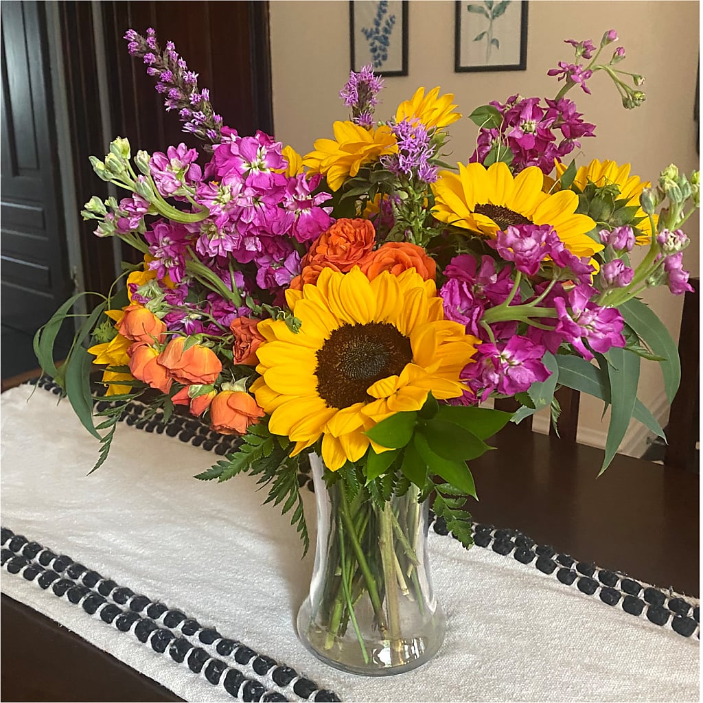 Rays of Life Bouquet – TOWN CENTER FLORIST & GIFTS INC, Orlando FL