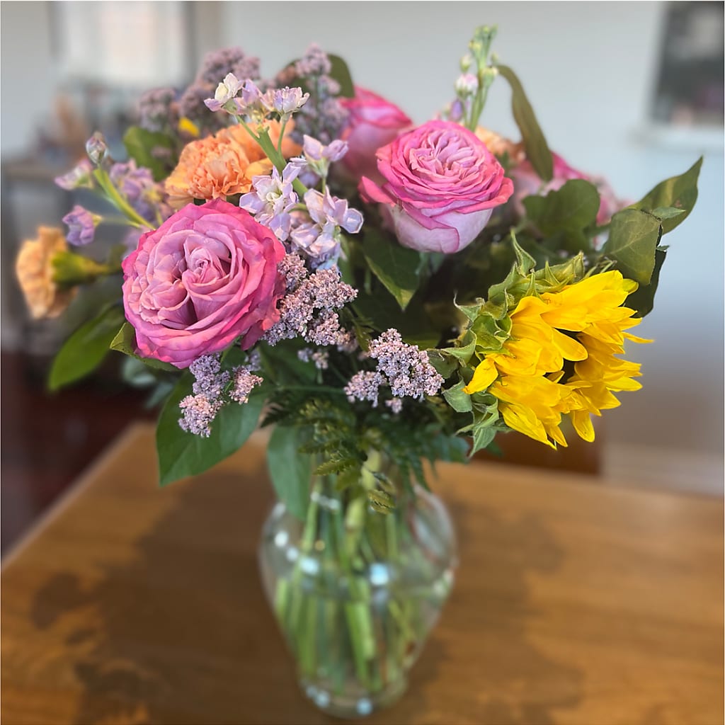 Yellow Brick Road Bouquet – TOWN CENTER FLORIST & GIFTS INC, Orlando FL