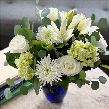 Snowy Dreams Bouquet – TOWN CENTER FLORIST & GIFTS INC, Orlando FL