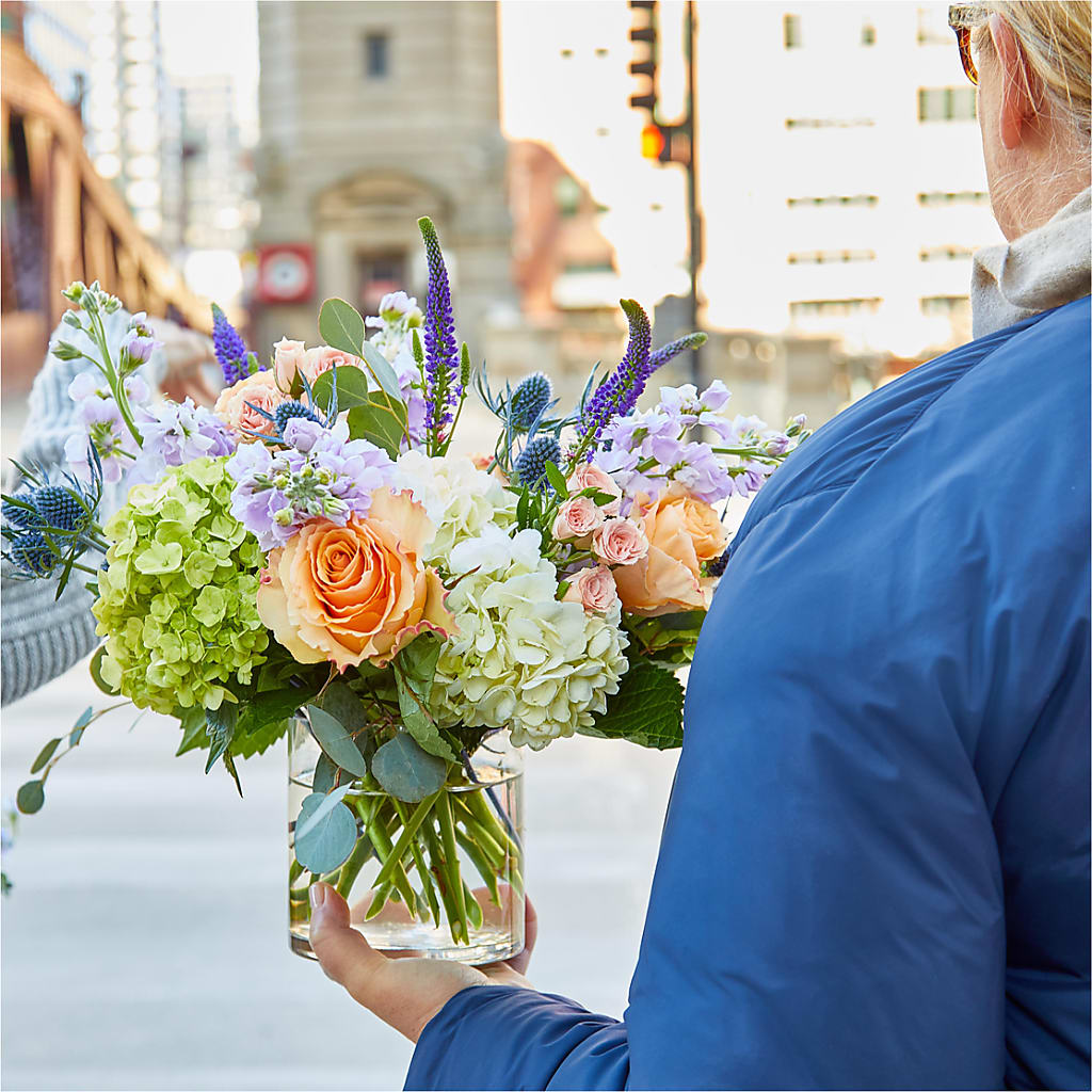 Porch Swing Bouquet – TOWN CENTER FLORIST & GIFTS INC, Orlando FL